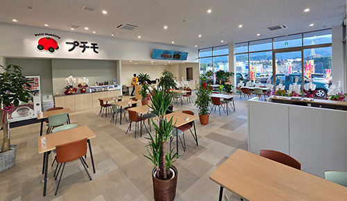 プチモ佐世保店